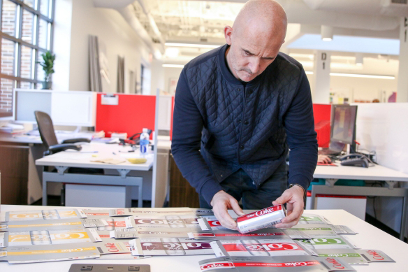 健怡可樂(lè)新品牌包裝設(shè)計(jì)，形象vi設(shè)計(jì)