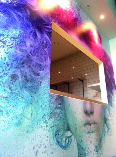 倫敦斯凱勒美發沙龍品牌設計和室內空間設計