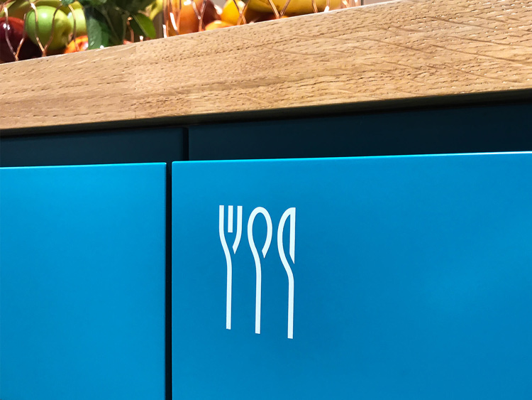 聯合辦公空間Fora的品牌vi設計，一個不喊口號的品牌形象策劃案例