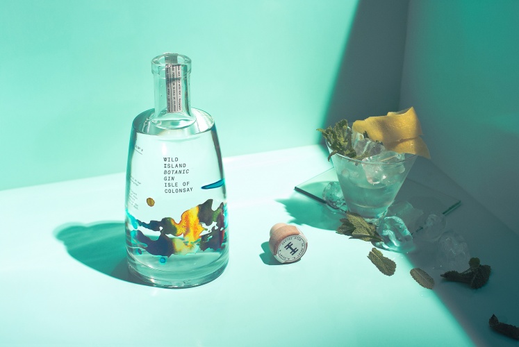 野島杜松子酒品牌視覺識別系統(tǒng)和產品包裝設計